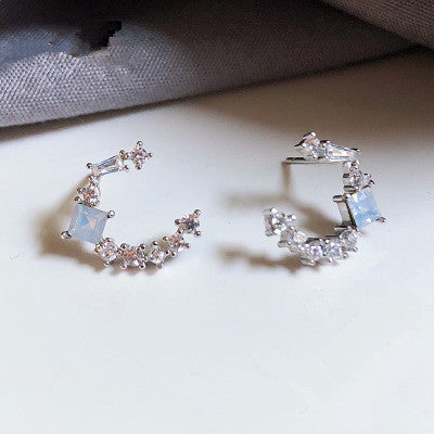 Crystal curved earrings earrings